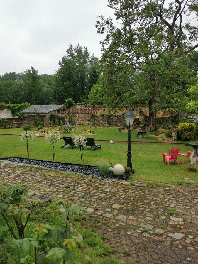 Bed and Breakfast La Tannerie De Montreuil Монтрей-сюр-Мер Экстерьер фото