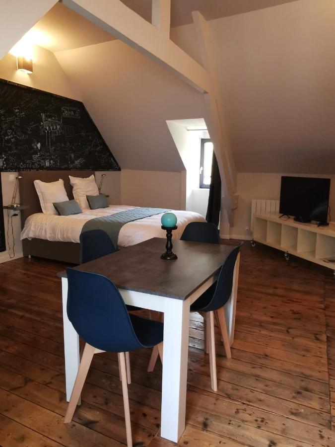Bed and Breakfast La Tannerie De Montreuil Монтрей-сюр-Мер Экстерьер фото